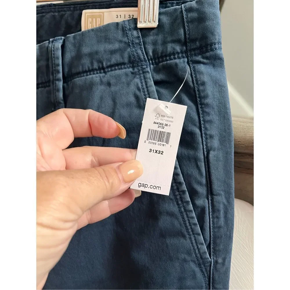 Gap Blue Sunwashed Khaki Pants sz 31X32 NWT